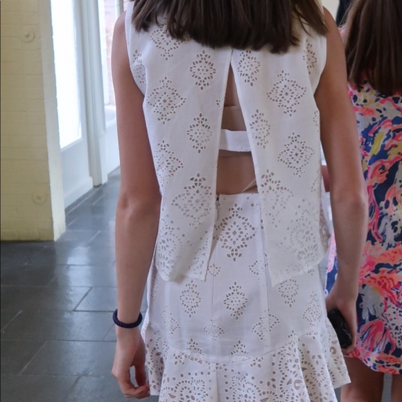 BCBGMaxAzria Dresses & Skirts - BCBG MazAzria white dress
